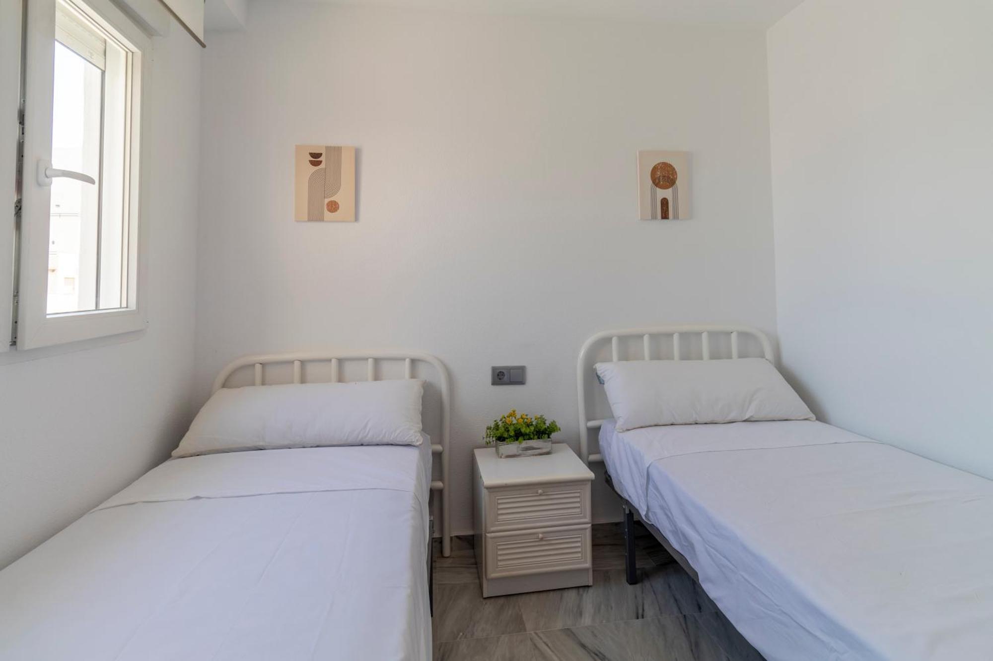 Rentitspain Moderno Apartamento Calaverde Frente Al Mar Salobreña Екстериор снимка