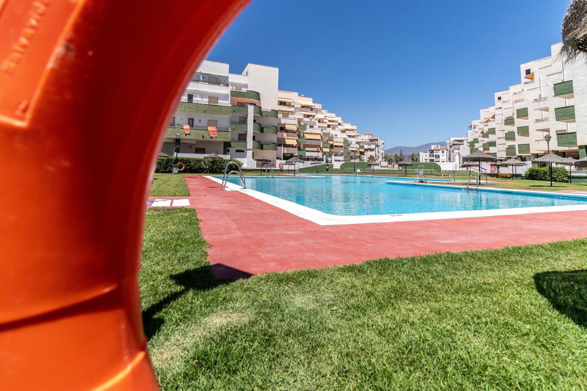 Rentitspain Moderno Apartamento Calaverde Frente Al Mar Salobreña Екстериор снимка
